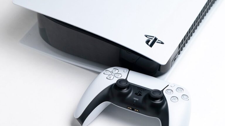 As vendas do PlayStation 5 aumentaram 98% em relação ao ano passado.