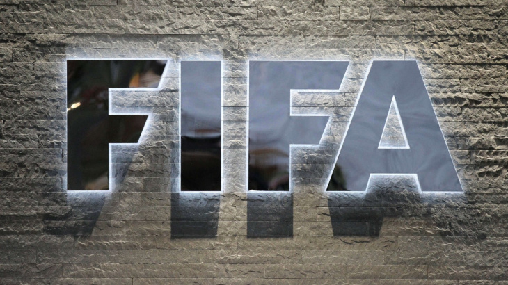 O presidente da FIFA garante que seu novo jogo de futebol será o melhor e superará todos os outros